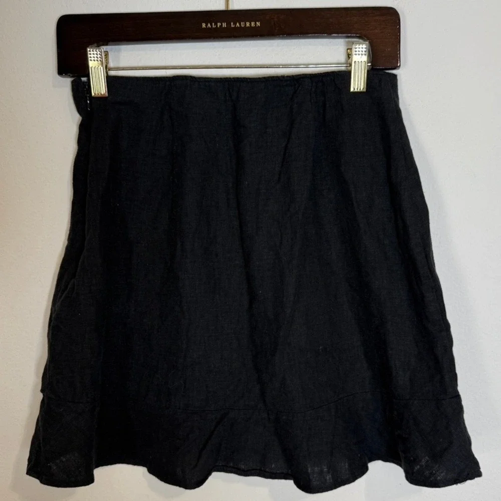 Abercrombie & Fitch this skirt